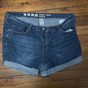 S.O.N.G. Women's Curvy High-Rise Jean Shorts - Blue